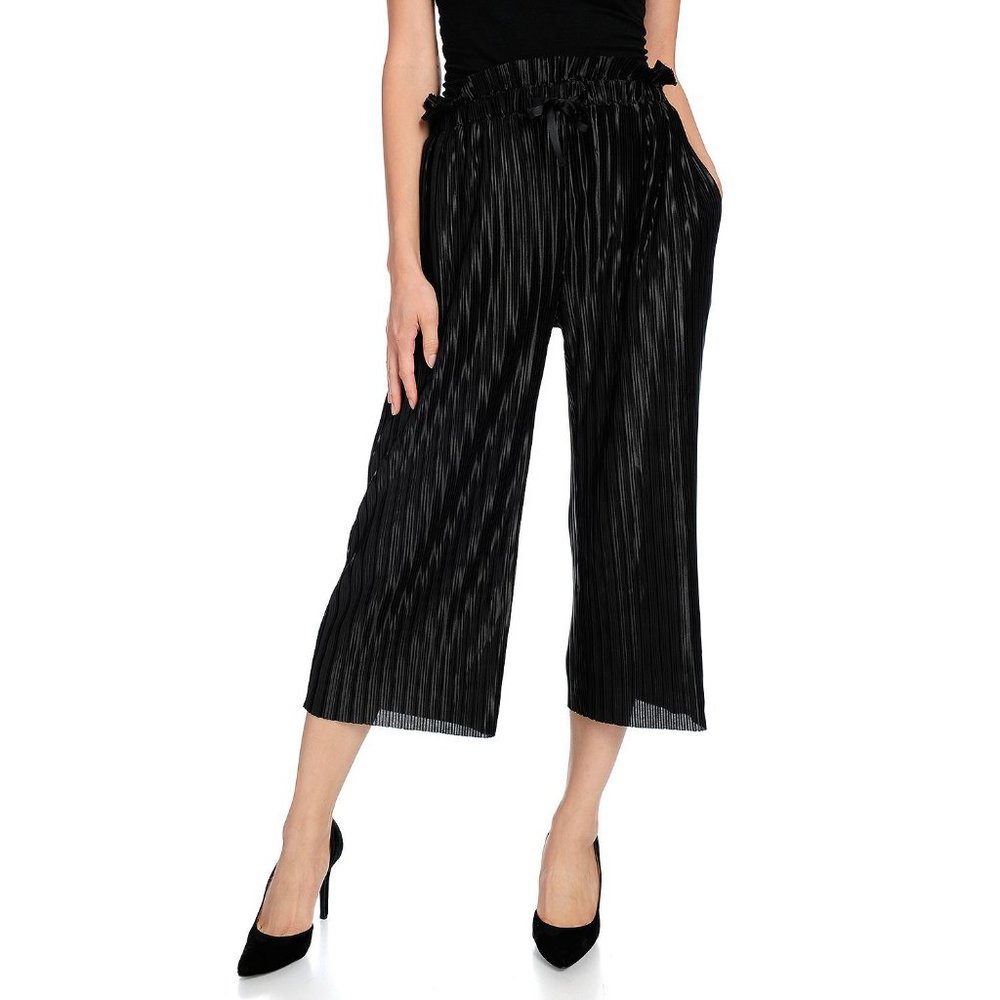 Dressy Black Pleated Elastic High Waist Crop Pants
